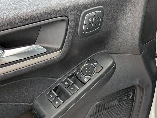 Certified 2022 Ford Escape SEL w/ Technology Package AWD/4WD image 17