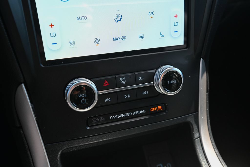 Certified 2024 Ford Edge SEL w/ Convenience Package AWD/4WD image 36