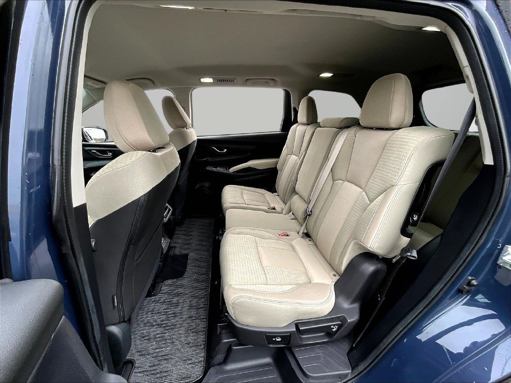 Used 2023 Subaru Ascent Premium w/ Convenience Package AWD/4WD image 25