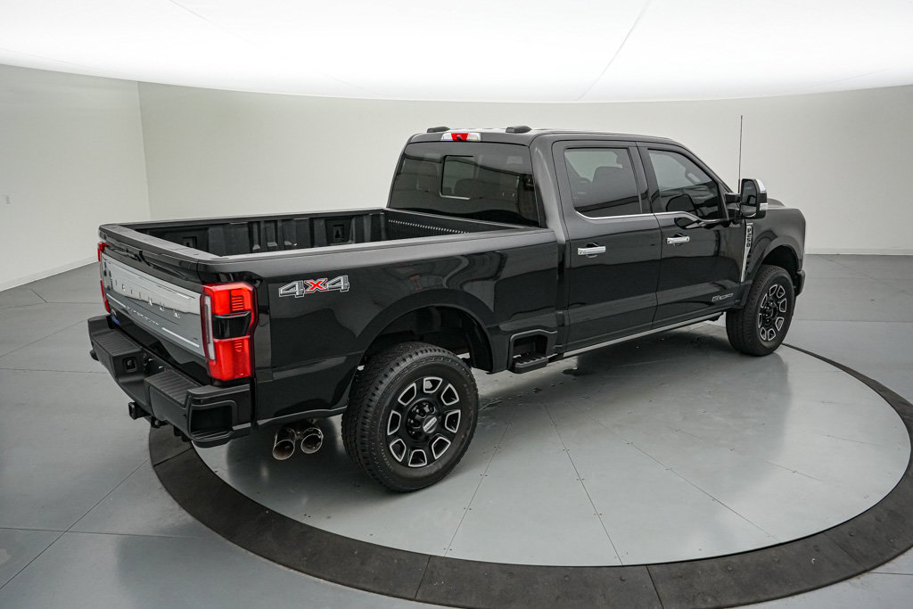 Certified 2023 Ford F250 Platinum AWD/4WD image 4