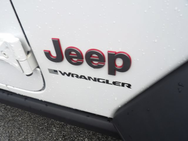 Used 2023 Jeep Wrangler Unlimited Rubicon w/ LED Lighting Group AWD/4WD image 17
