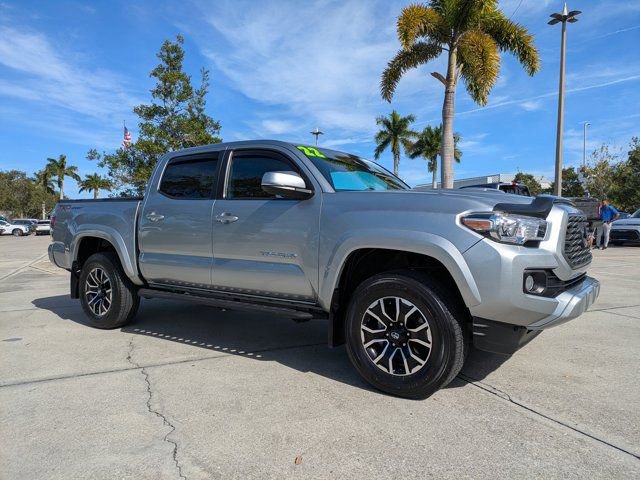 Used 2022 Toyota Tacoma TRD Sport image 7