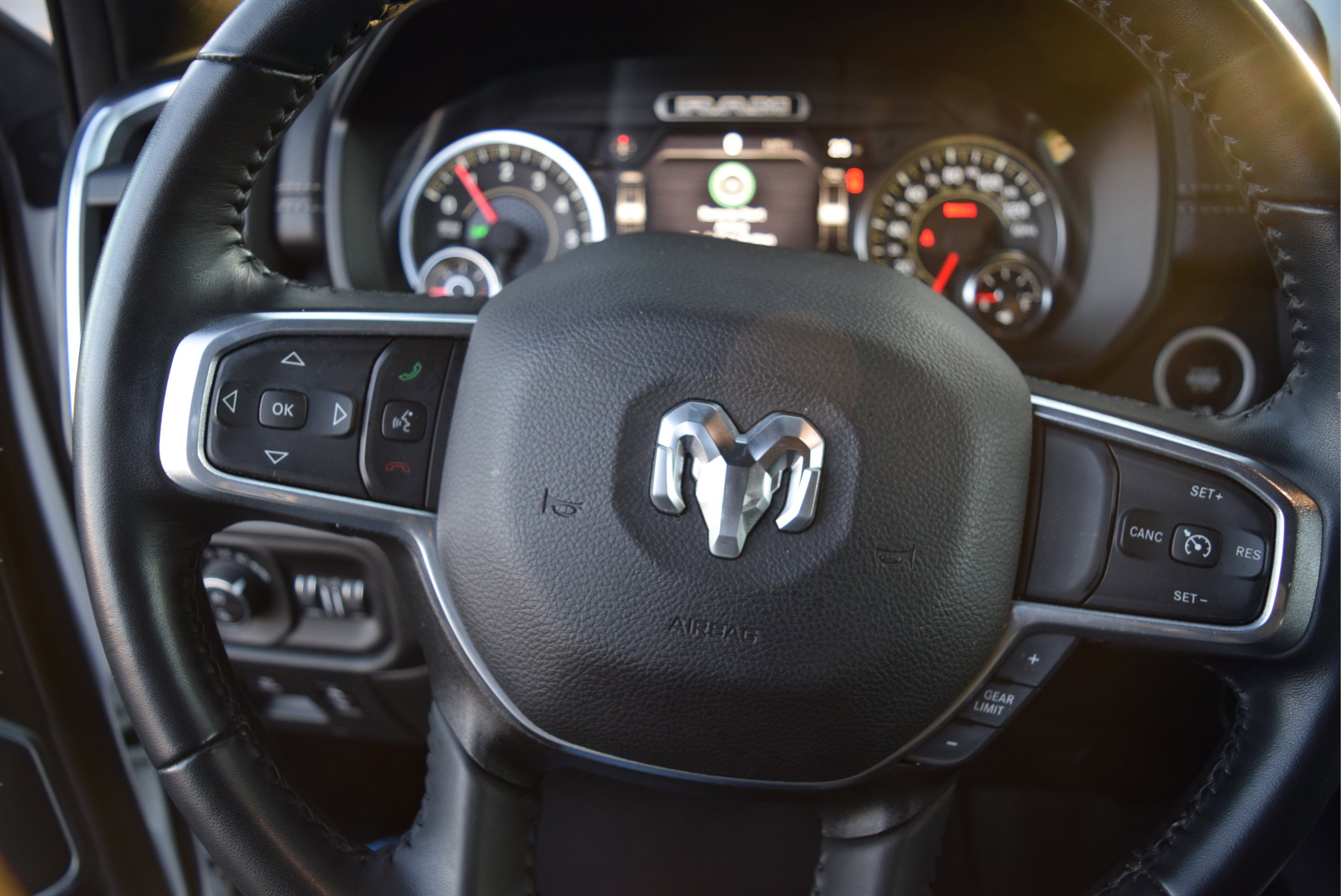 Used 2023 RAM 1500 Laramie image 9