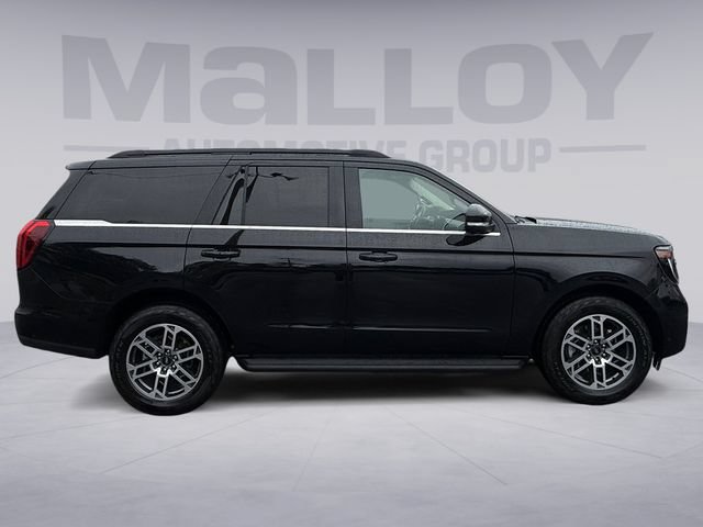 Certified 2025 Ford Expedition Active AWD/4WD image 6