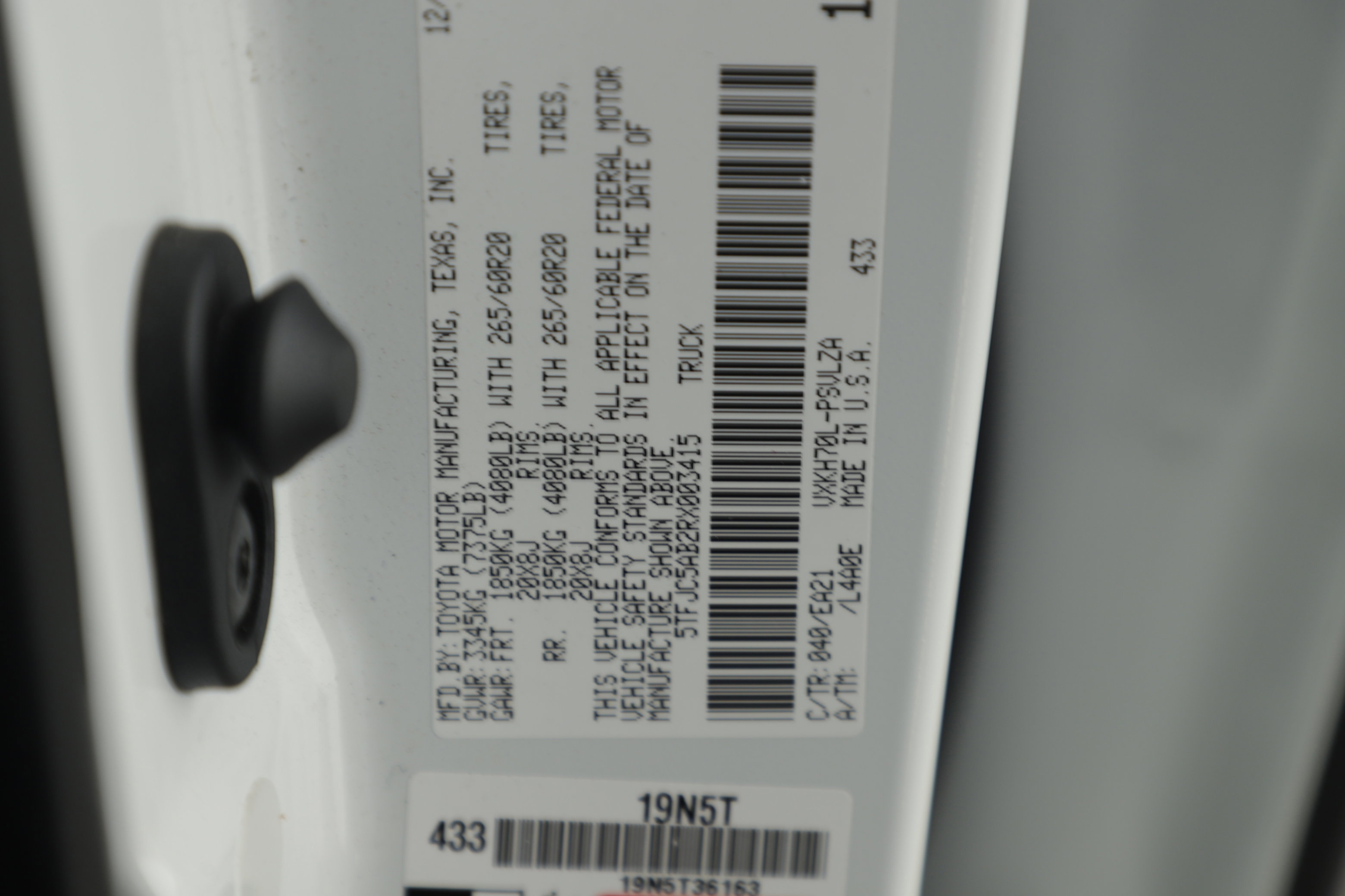 Used 2024 Toyota Tundra Limited image 26