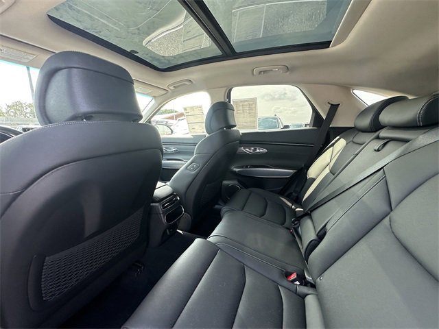 Used 2022 Genesis GV70 2.5T w/ Select Package image 19