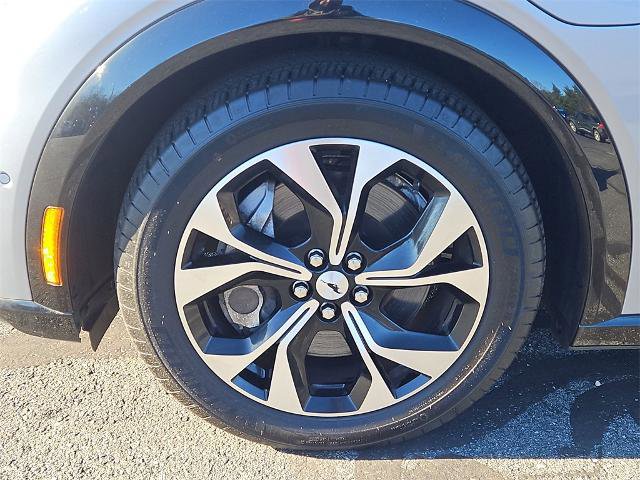 Certified 2022 Ford Mustang Mach-E Premium image 29