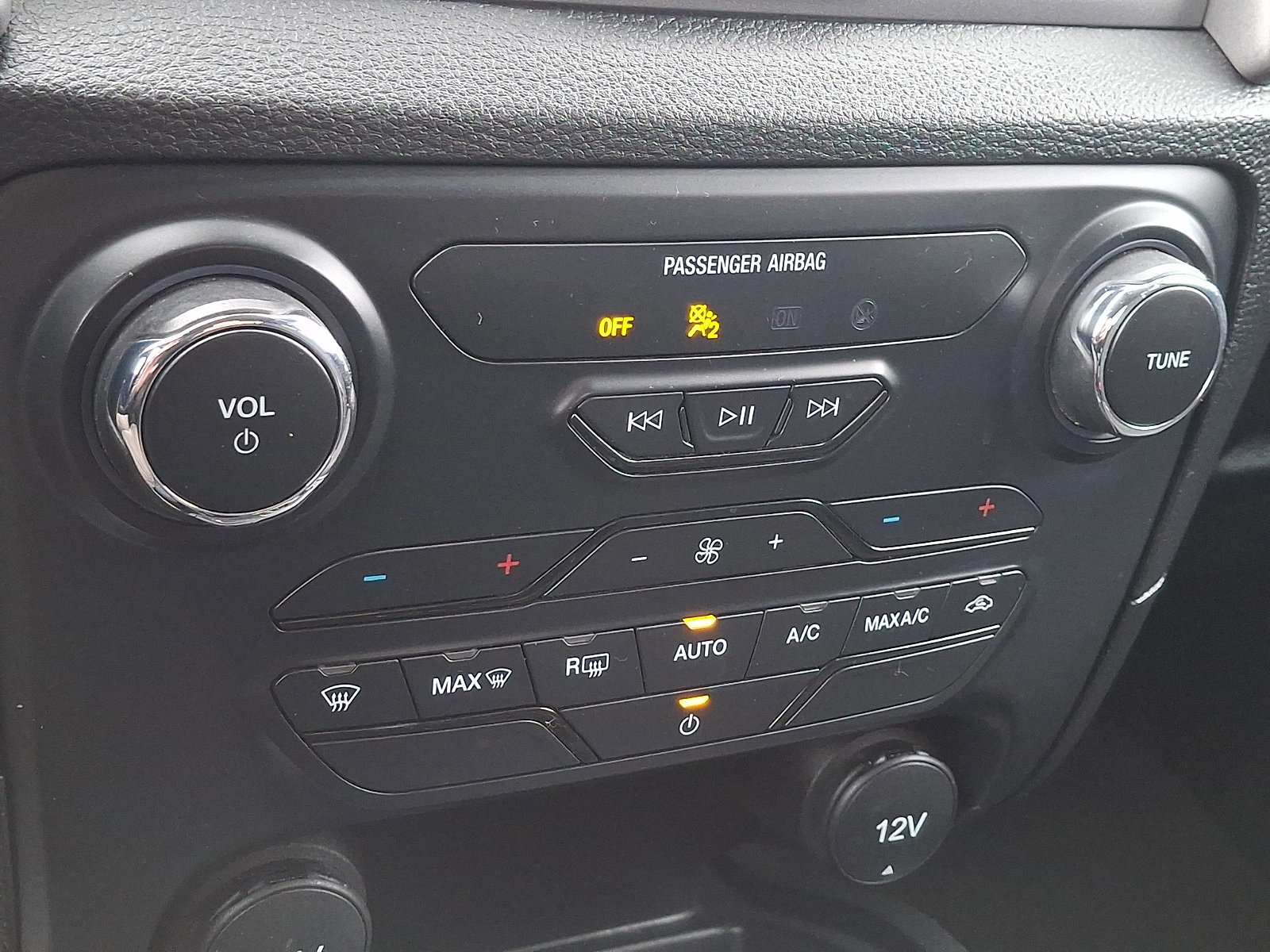 Certified 2023 Ford Ranger XLT w/ Trailer Tow Package image 13