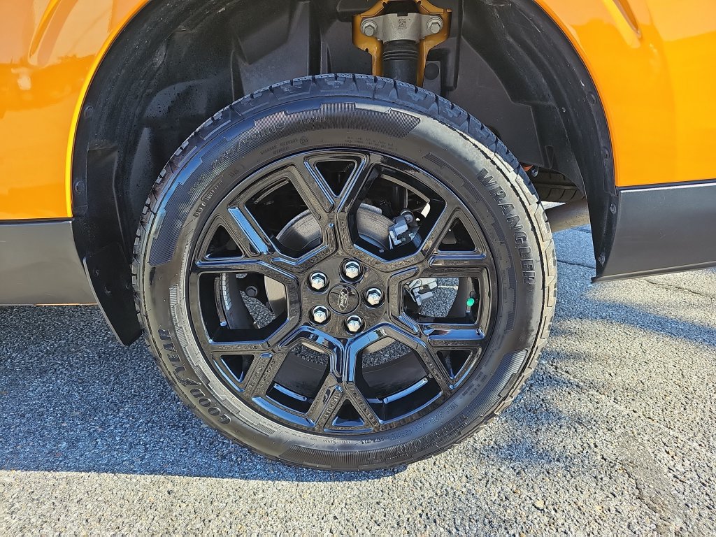 Certified 2026 Ford Maverick XLT w/ XLT Luxury Package AWD/4WD image 33
