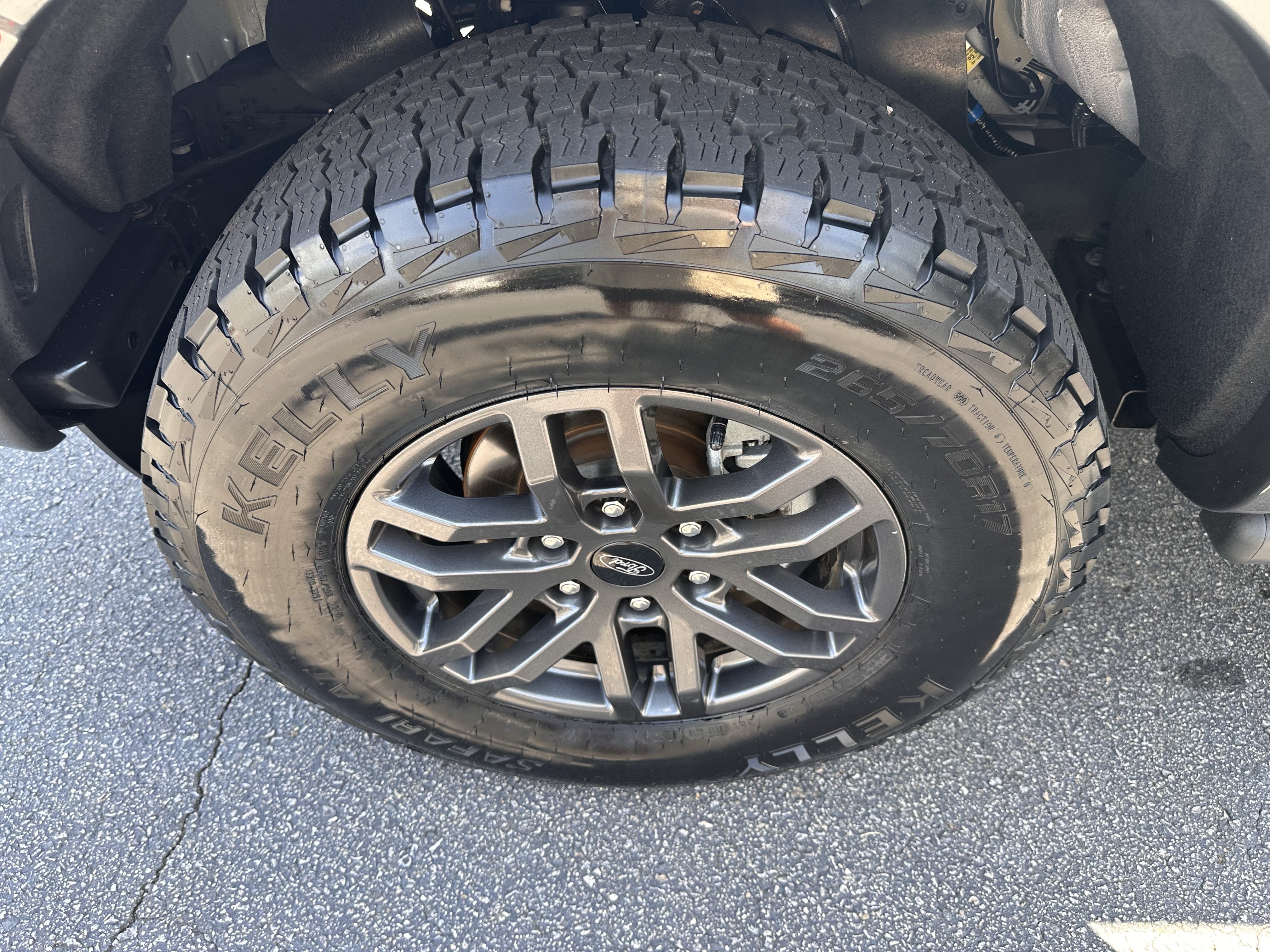 Certified 2021 Ford Ranger Lariat w/ Tremor Off-Road Package AWD/4WD image 34