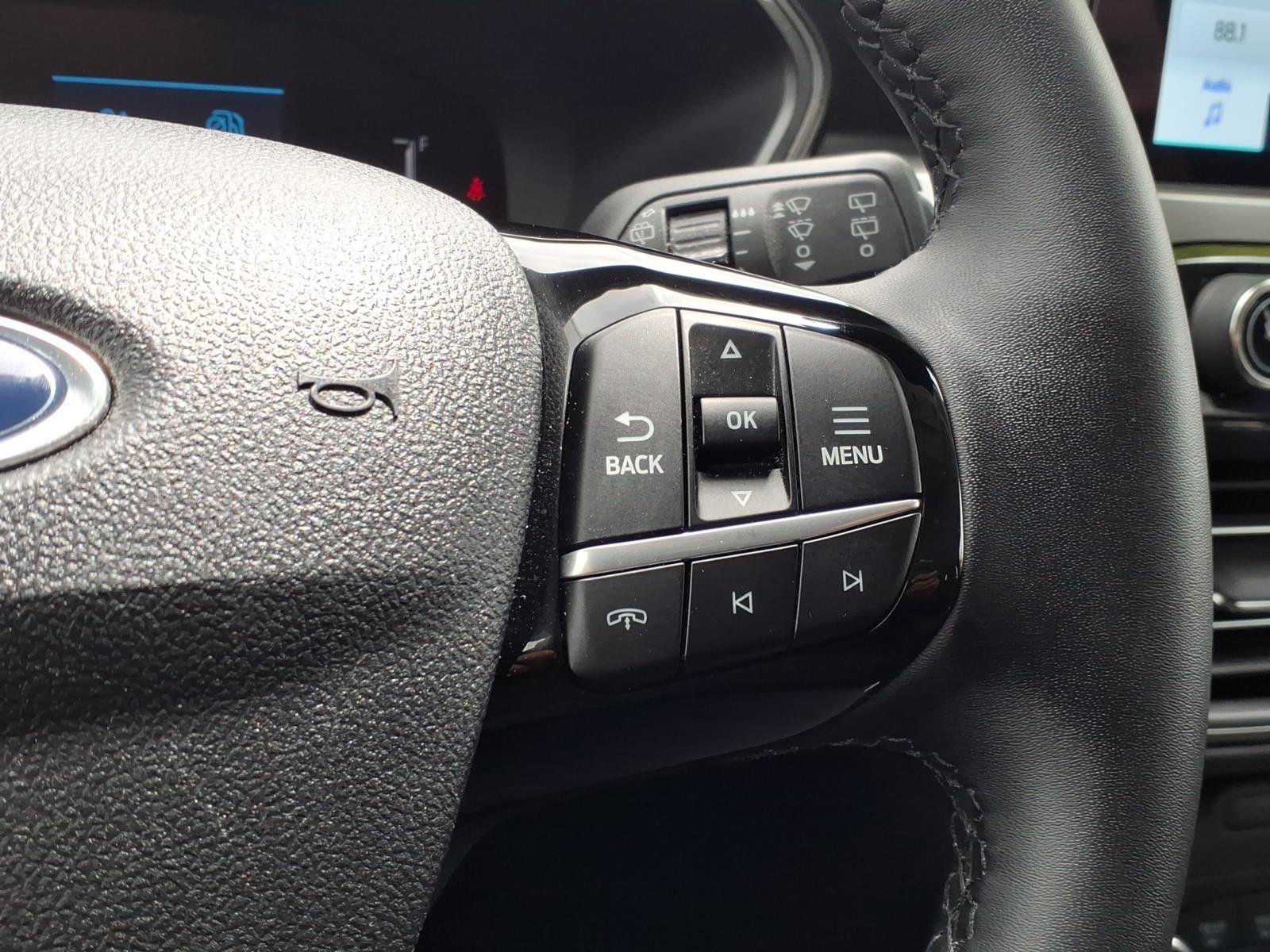 Certified 2023 Ford Escape Active w/ Cold Weather Package FWD image 21