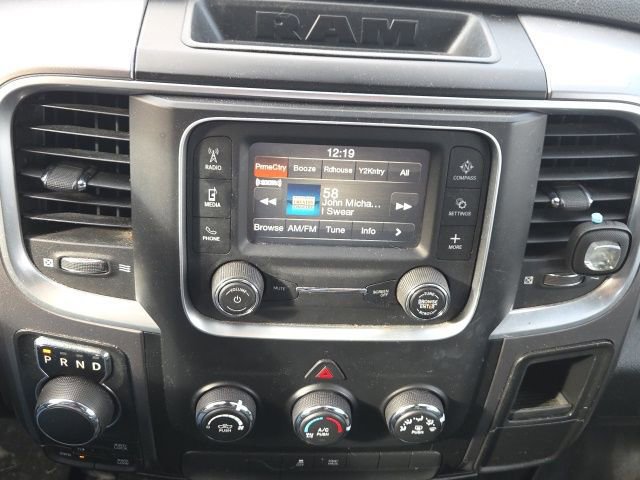 Used 2021 RAM 1500 Classic SLT image 24