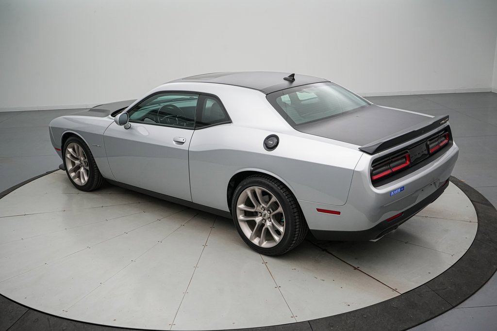 Used 2020 Dodge Challenger R/T image 6
