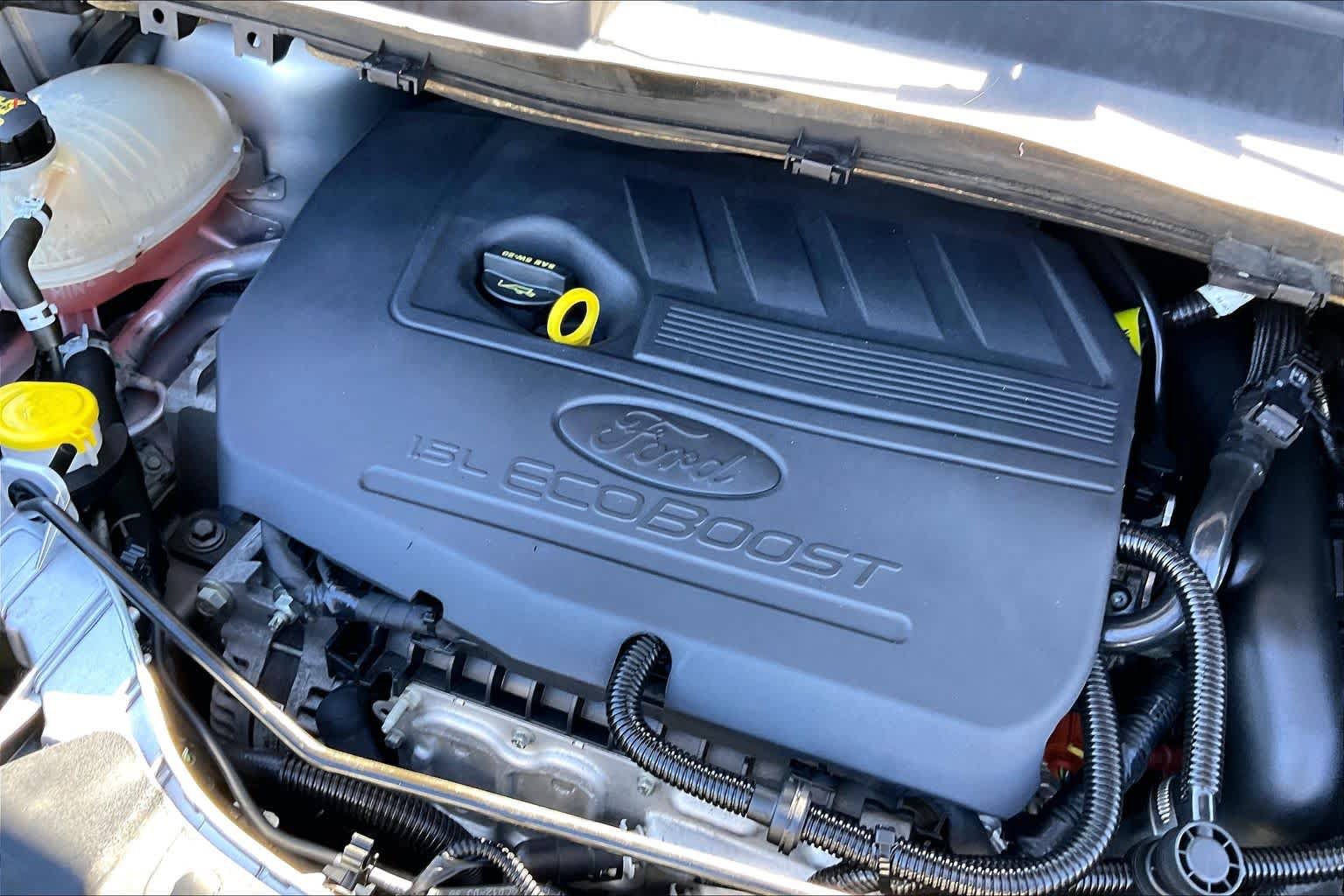Certified 2019 Ford Escape SEL FWD image 29