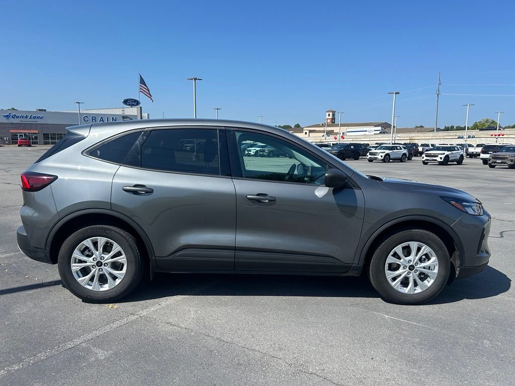 Certified 2025 Ford Escape Active FWD image 8