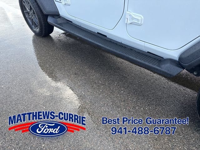Used 2024 Jeep Wrangler Unlimited Sport AWD/4WD image 14