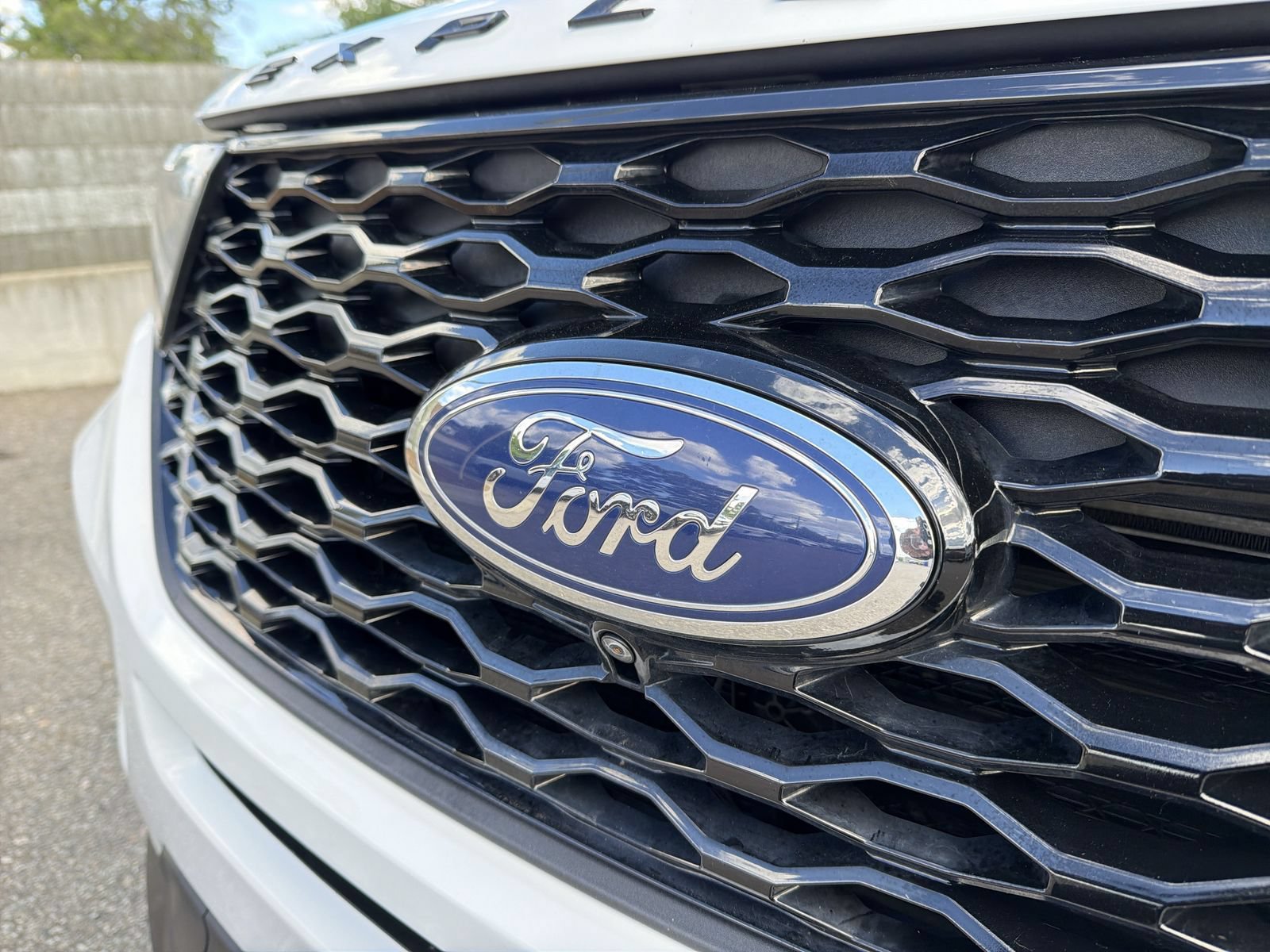 Certified 2024 Ford Explorer ST w/ Equipment Group 401A AWD/4WD image 18