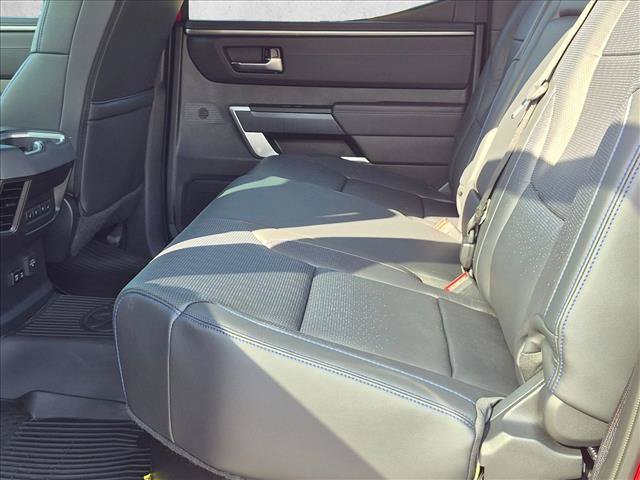 Used 2024 Toyota Tundra Platinum AWD/4WD image 17
