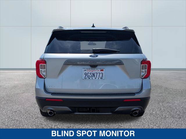 Certified 2023 Ford Explorer XLT w/ Equipment Group 202A RWD image 4