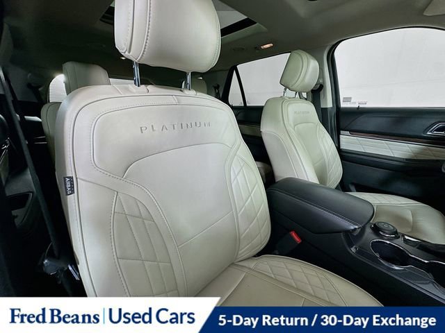 Certified 2017 Ford Explorer Platinum image 32