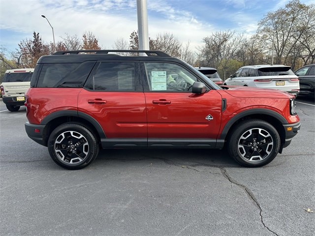 Certified 2023 Ford Bronco Sport Outer Banks w/ Tech Package image 7