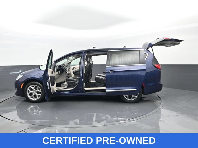 Used 2019 Chrysler Pacifica Limited FWD image 36