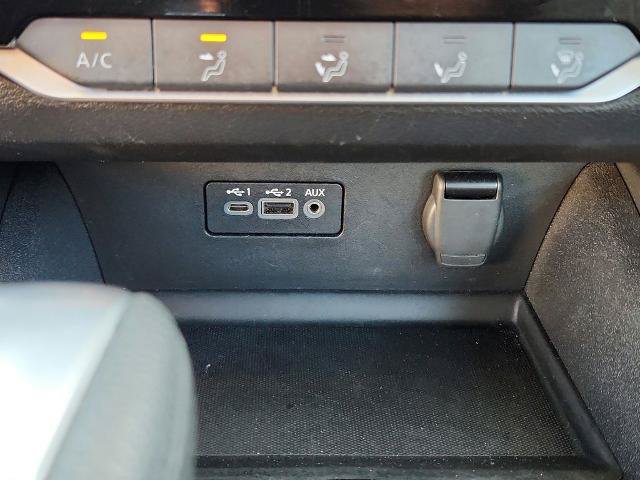 Used 2025 Nissan Altima 2.5 SV FWD image 29