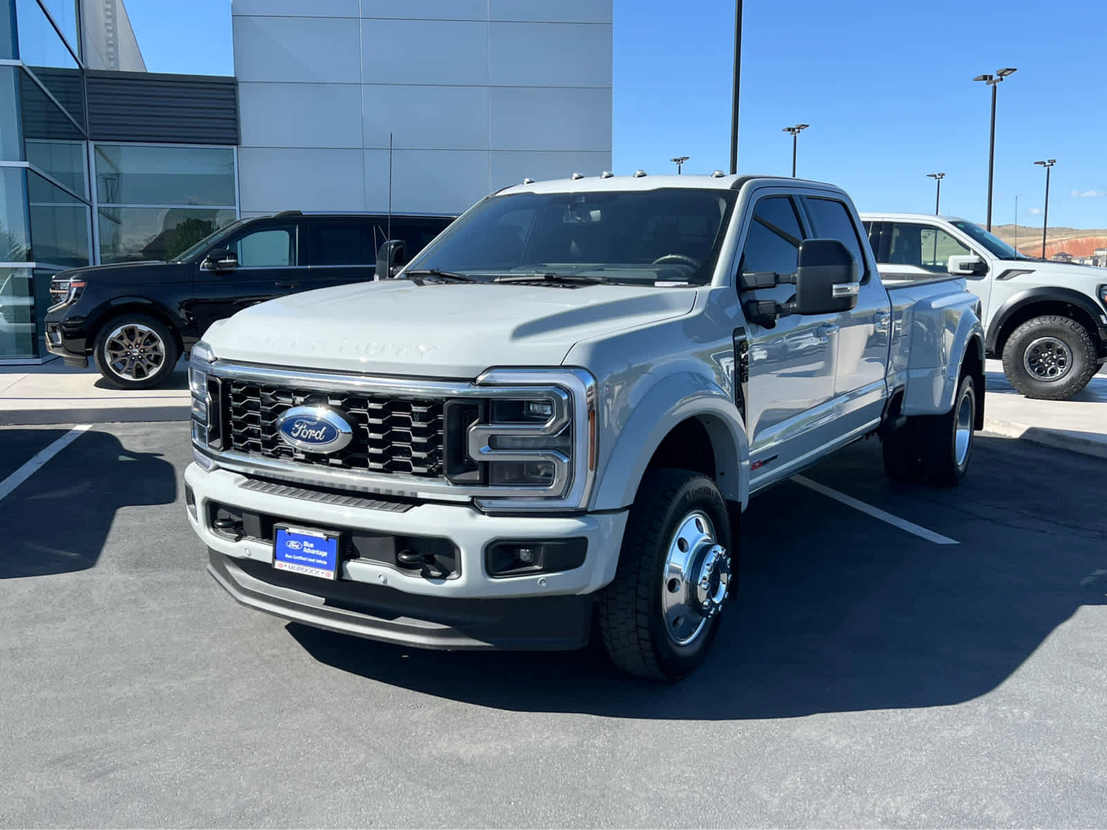Certified 2025 Ford F450 Platinum AWD/4WD image 2