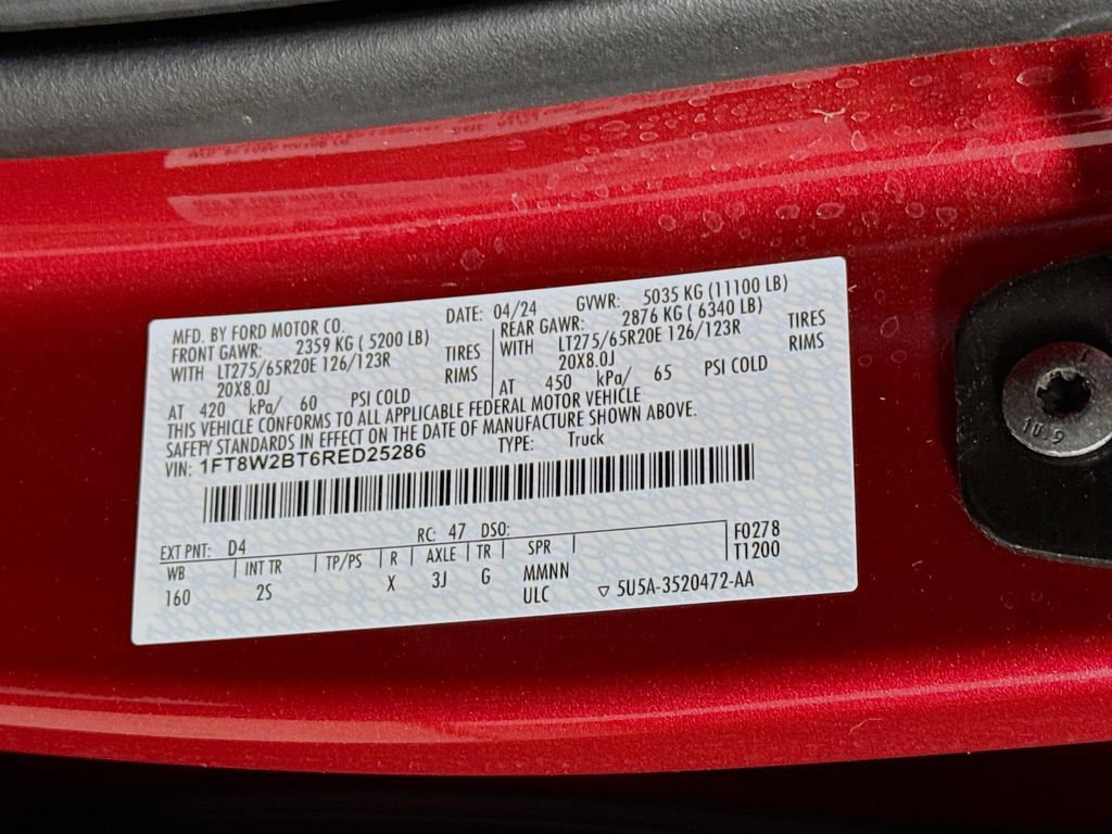 Certified 2024 Ford F250 XLT w/ Black Appearance Package image 33