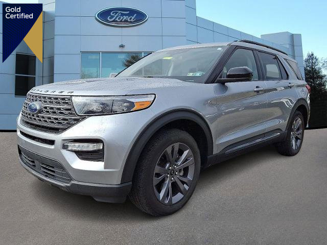 Certified 2022 Ford Explorer XLT w/ Equipment Group 202A image 1