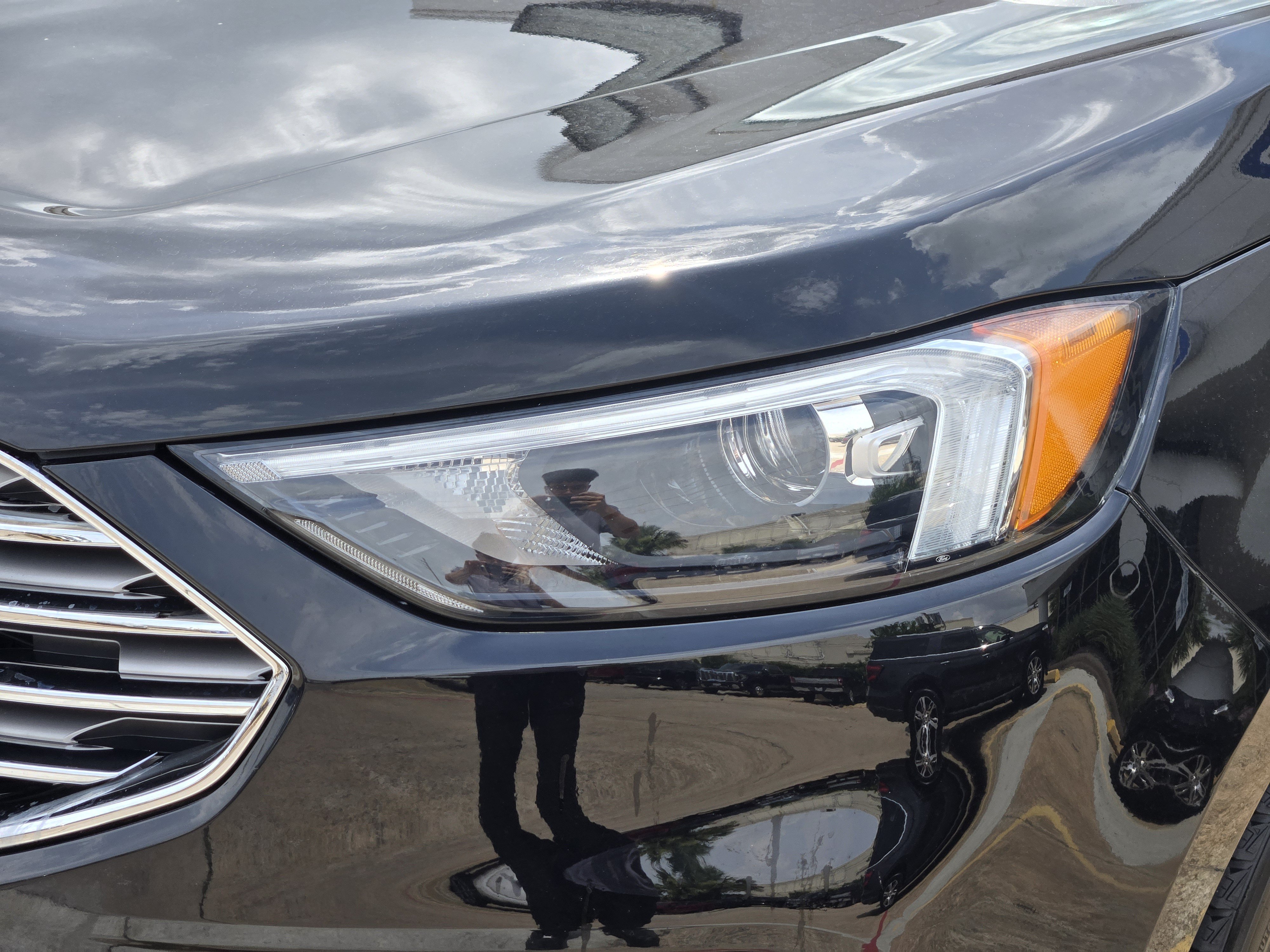 Certified 2022 Ford Edge Titanium AWD/4WD image 6
