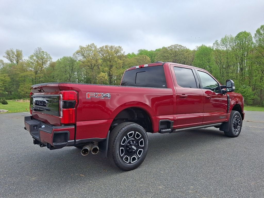 Certified 2025 Ford F250 Platinum w/ FX4 Off-Road Package AWD/4WD image 6