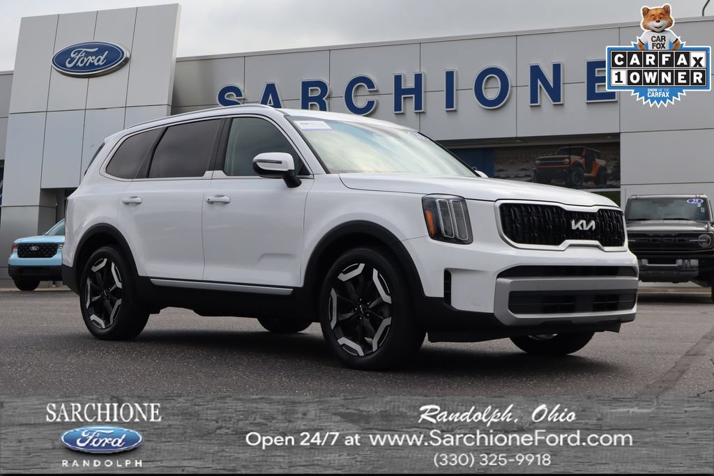 Used 2023 Kia Telluride EX w/ EX Captain's Chair Package