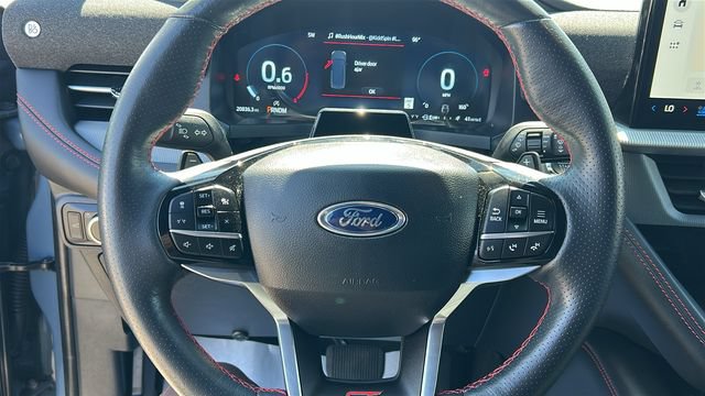 Certified 2025 Ford Explorer ST RWD image 21