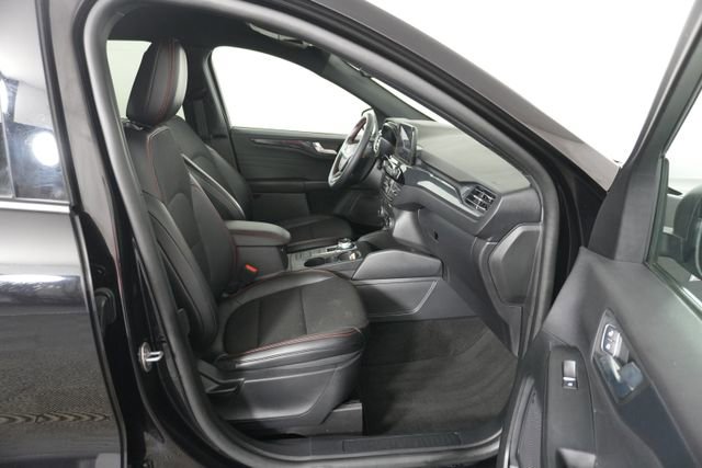 Certified 2025 Ford Escape ST-Line image 20