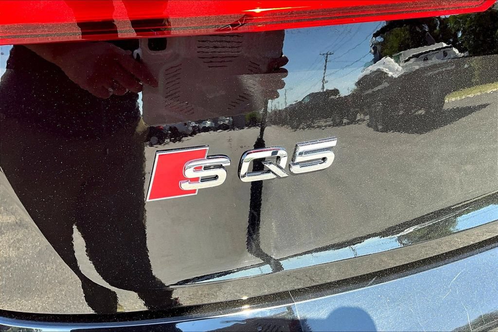 Used 2020 Audi SQ5 Premium Plus w/ Premium Plus Package AWD/4WD image 28