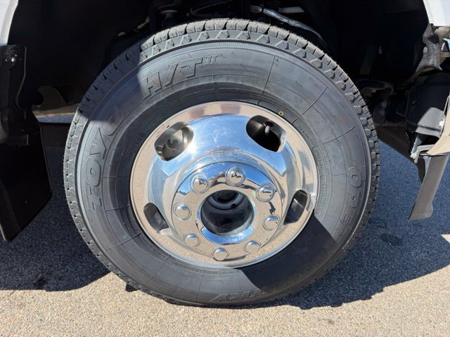 Certified 2022 Ford F350 4x4 Crew Cab DRW Super Duty image 45