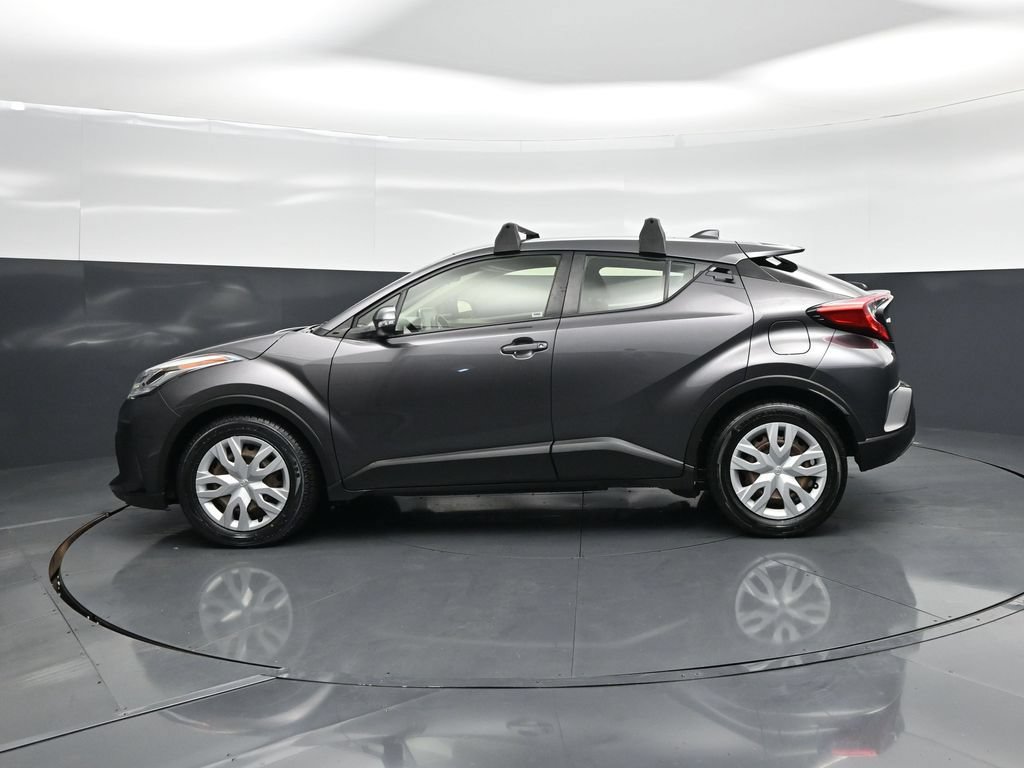 Used 2020 Toyota C-HR LE FWD image 23