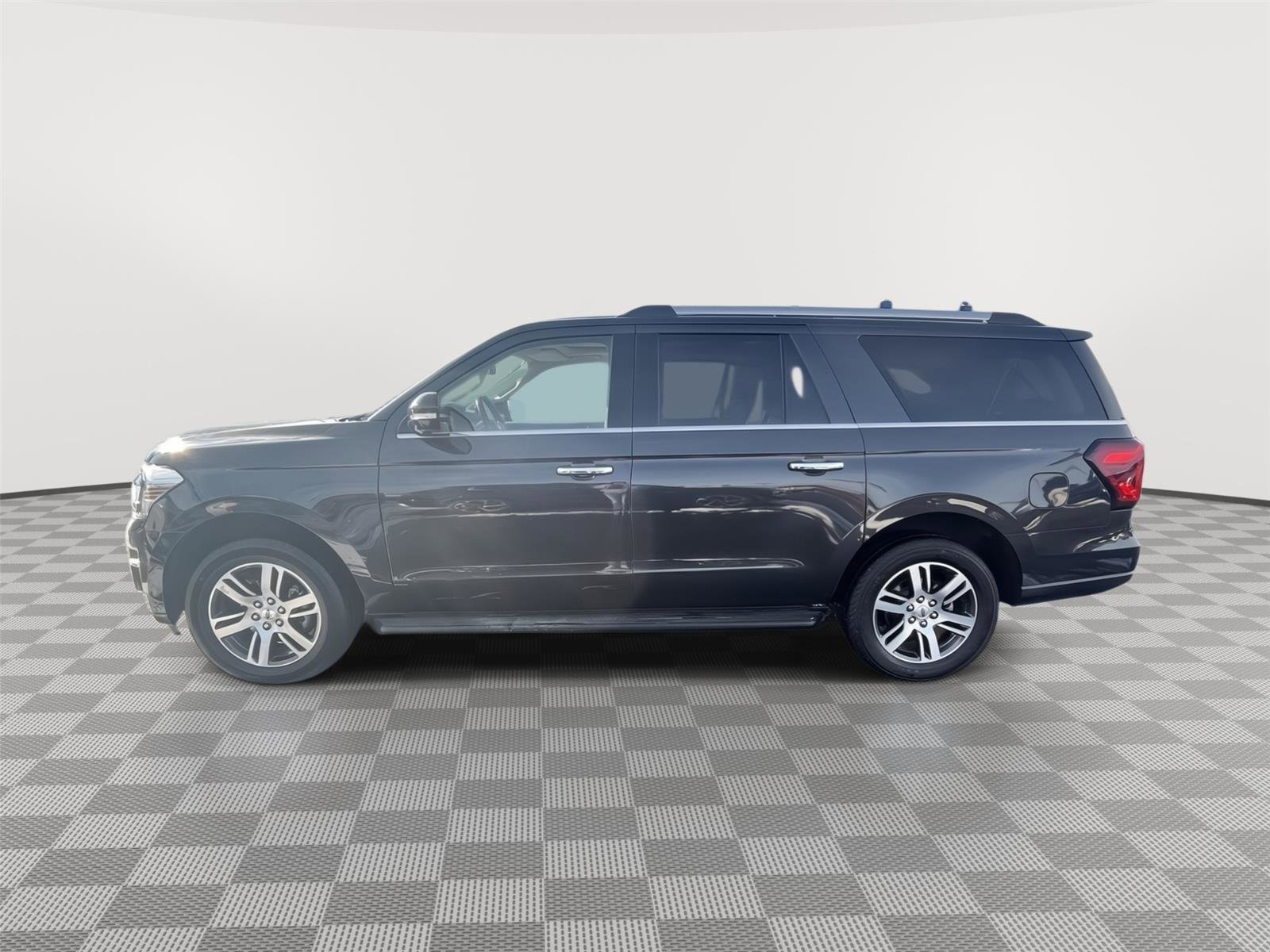 Certified 2024 Ford Expedition Max Limited AWD/4WD image 8
