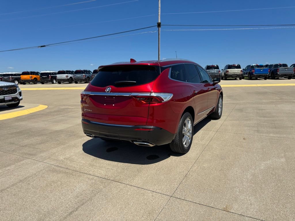 Used 2023 Buick Enclave Essence w/ Experience Buick Package AWD/4WD image 5