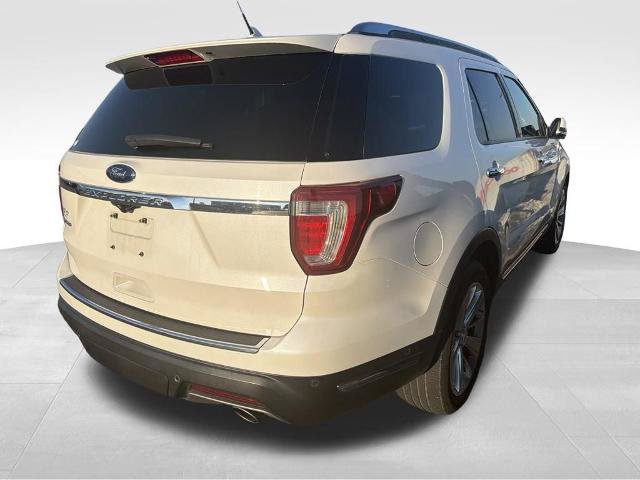 Certified 2018 Ford Explorer Limited w/ Equipment Group 301A FWD image 26