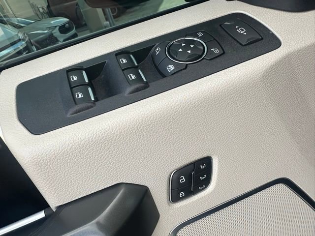 Certified 2021 Ford F250 Limited w/ FX4 Off-Road Package image 28