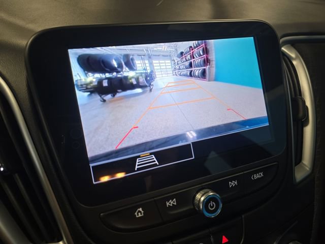 Used 2023 Chevrolet Malibu LT FWD image 16
