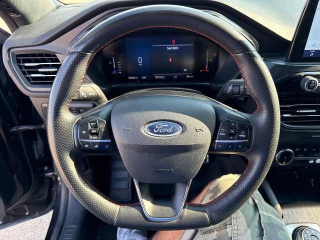 Certified 2023 Ford Escape ST-Line AWD/4WD image 23