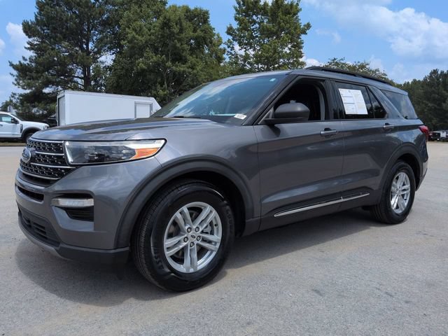 Certified 2021 Ford Explorer XLT w/ Equipment Group 202A RWD image 8