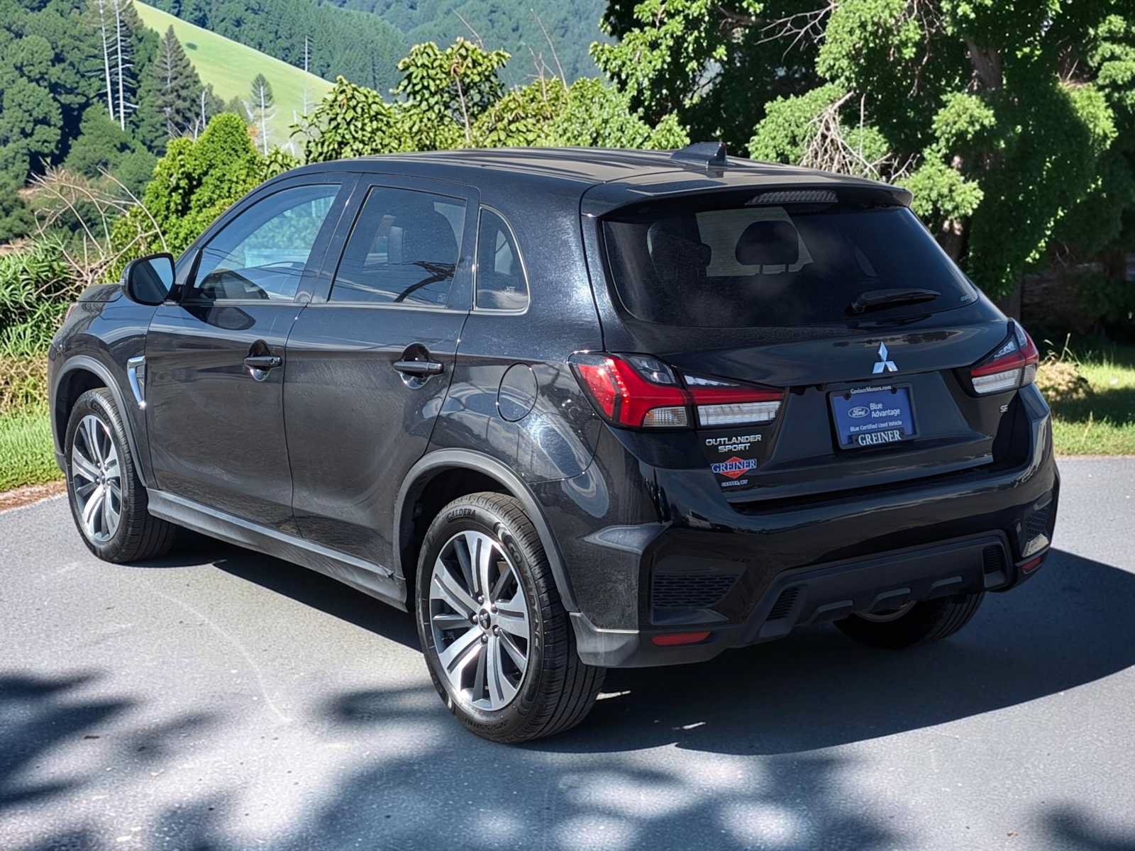 Used 2024 Mitsubishi Outlander Sport SE AWD/4WD image 3