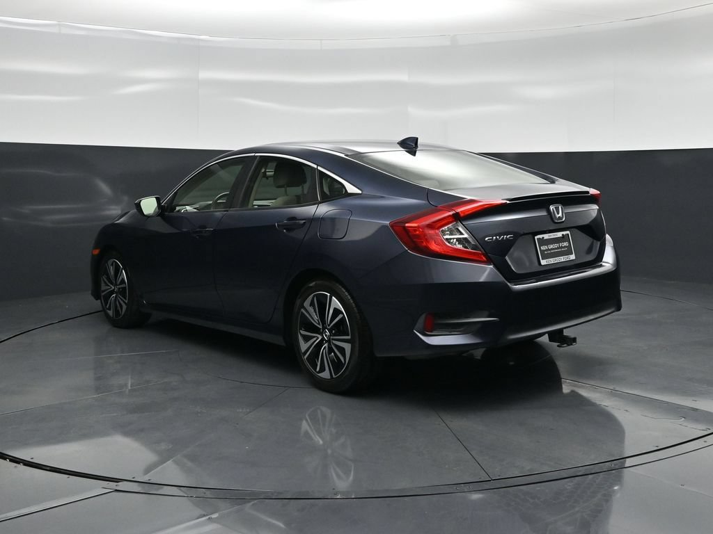 Used 2018 Honda Civic EX-T image 6