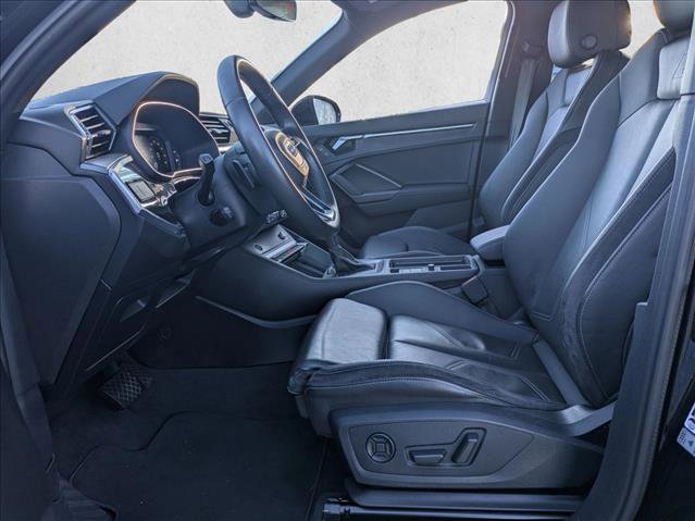 Used 2023 Audi Q3 2.0T Premium image 16