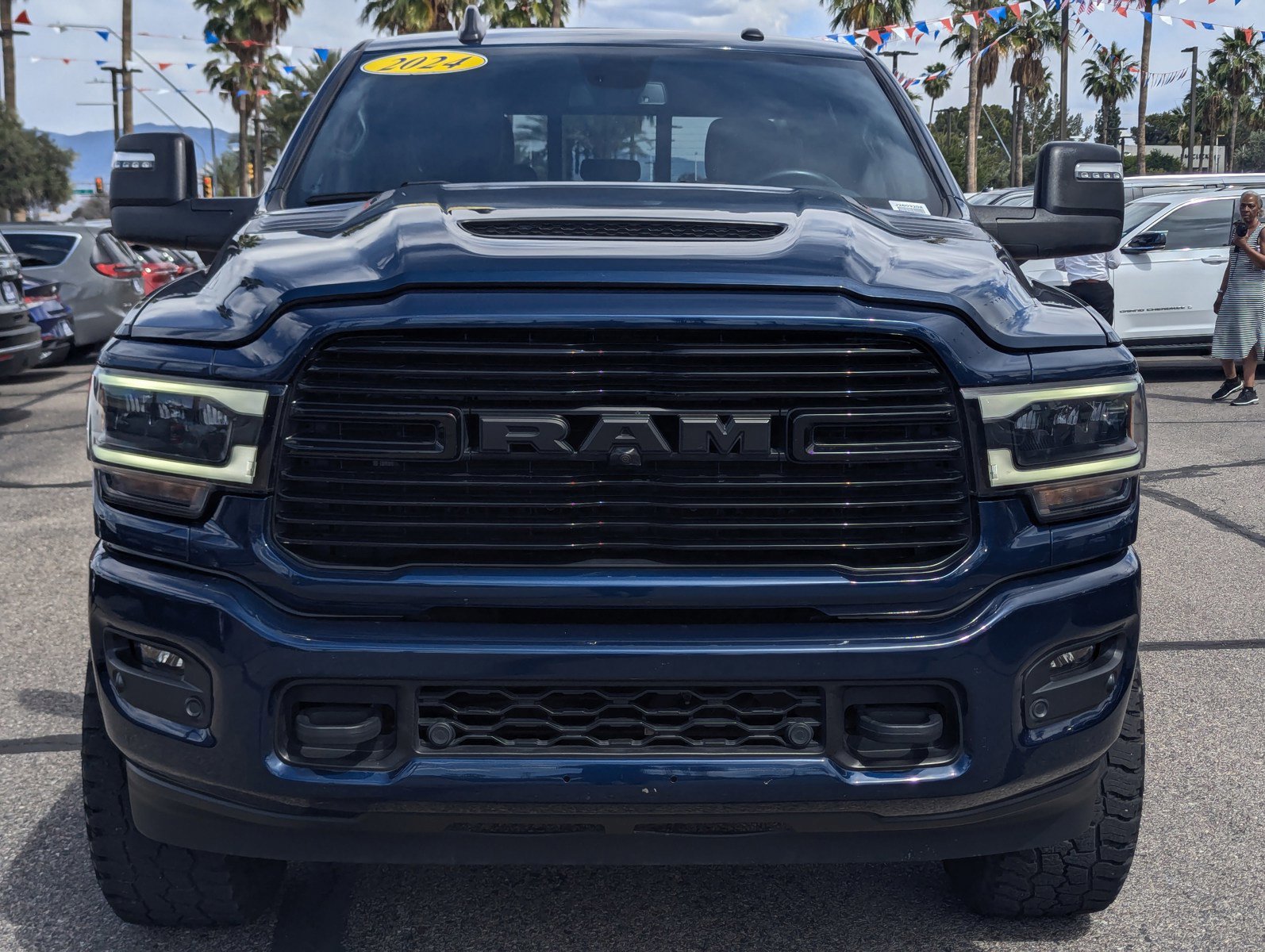 Used 2024 RAM 2500 Laramie w/ Night Edition AWD/4WD image 6