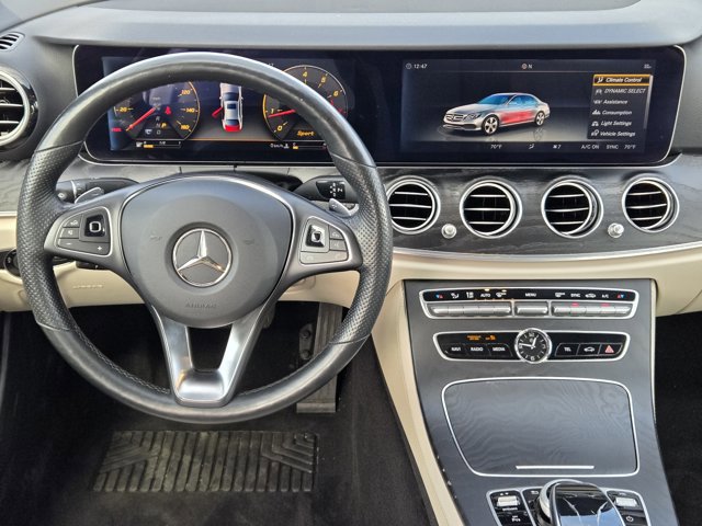 Used 2018 Mercedes-Benz E 300 4MATIC w/ Premium 2 Package image 24